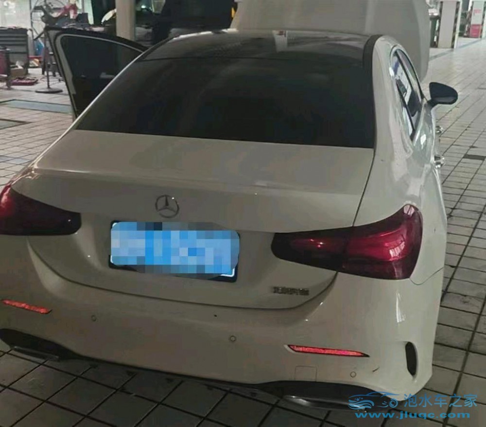 23年奔馳A