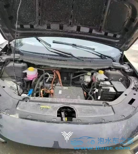 24年哪吒汽車哪吒X