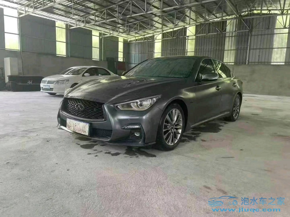 18年英菲尼迪Q50L泡水車