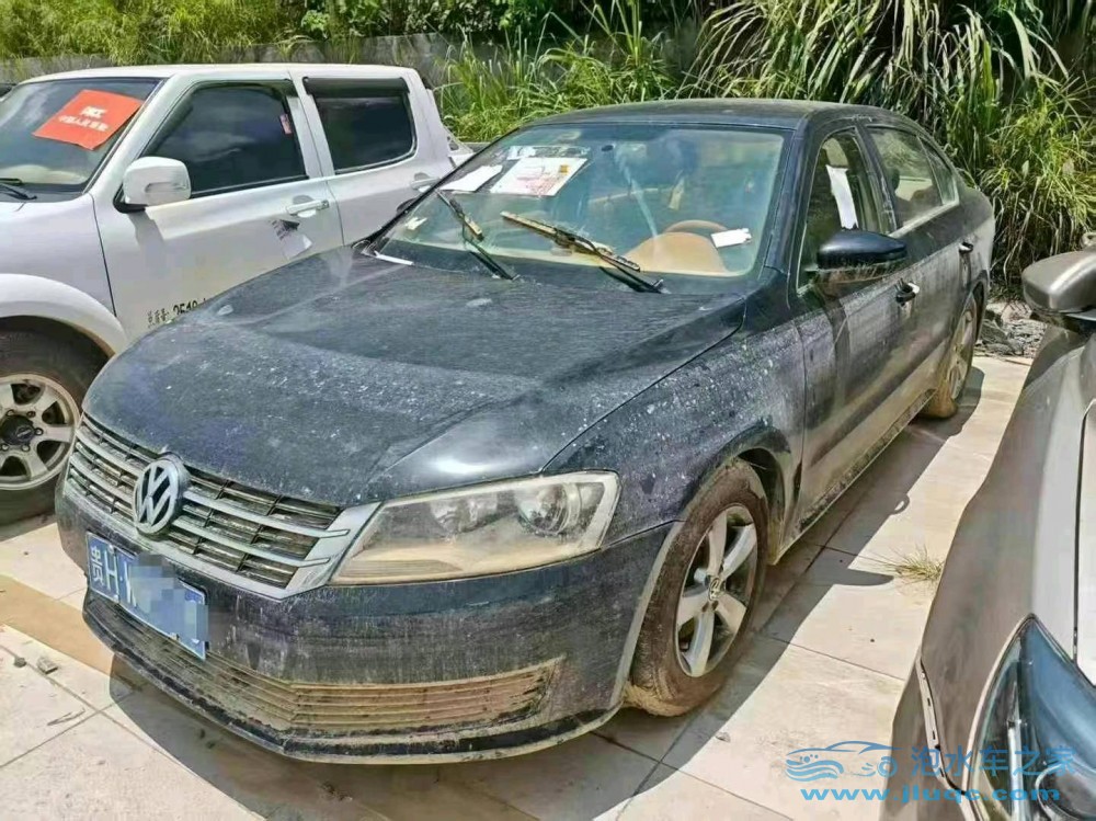 13年大眾朗逸泡水車