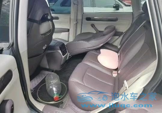 24年零跑汽車C11