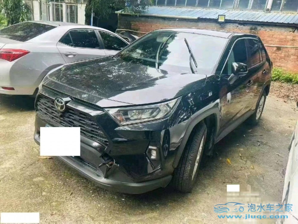 25年豐田RAV4榮放泡水車