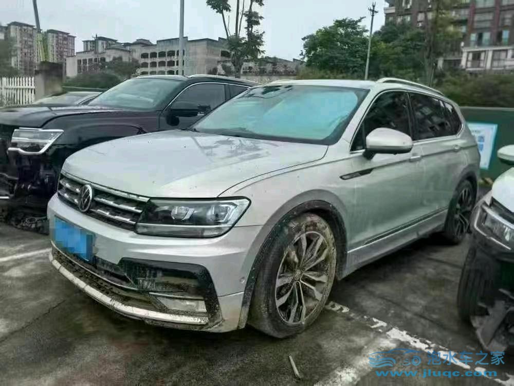 21年大眾途觀L泡水車