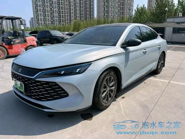 24年比亞迪秦泡水車