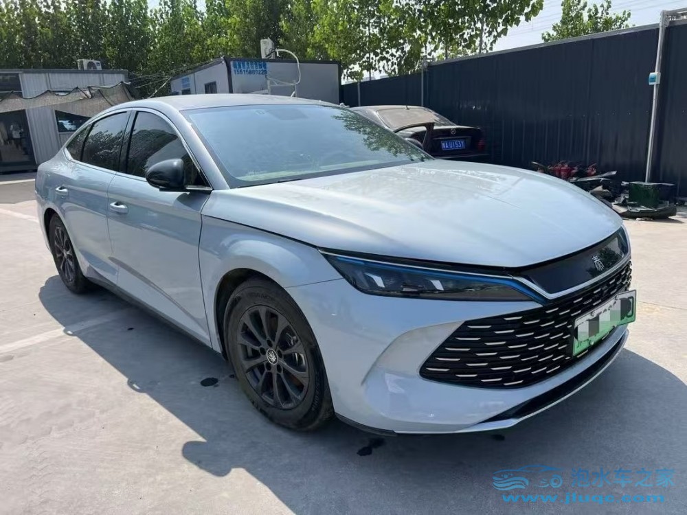 泡水車能不能買？這些人專門在找泡水車！-購(gòu)買泡水車