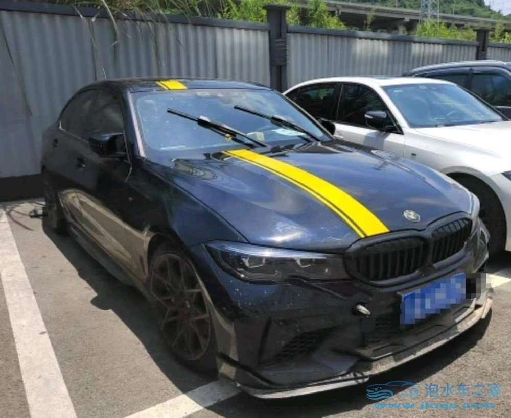 22年寶馬3系泡水車