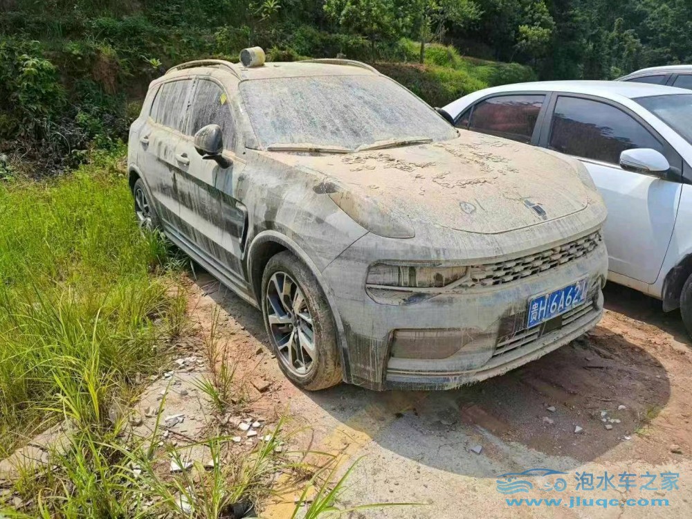 21年領(lǐng)克01