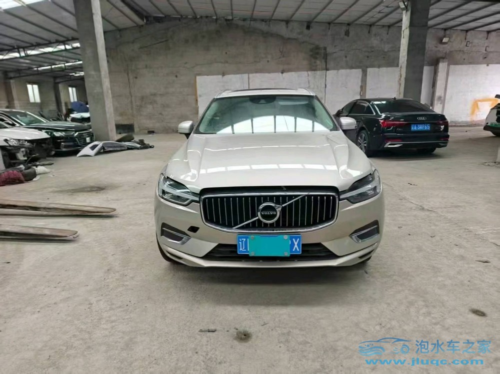 19年沃爾沃XC60泡水車(chē)