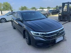 上海泡水車批發(fā)平臺(tái)在哪里找？