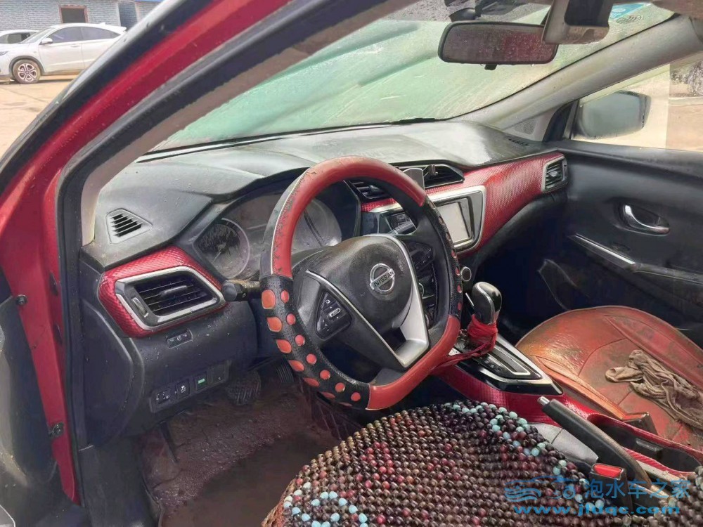 18年日產(chǎn)藍(lán)鳥