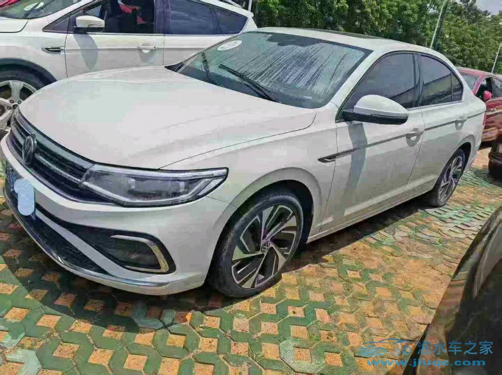 23年大眾寶來(lái)泡水車(chē)