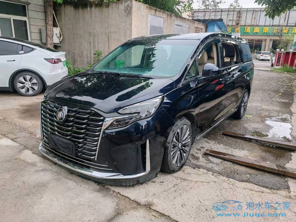 22年別克別克GL8泡水車