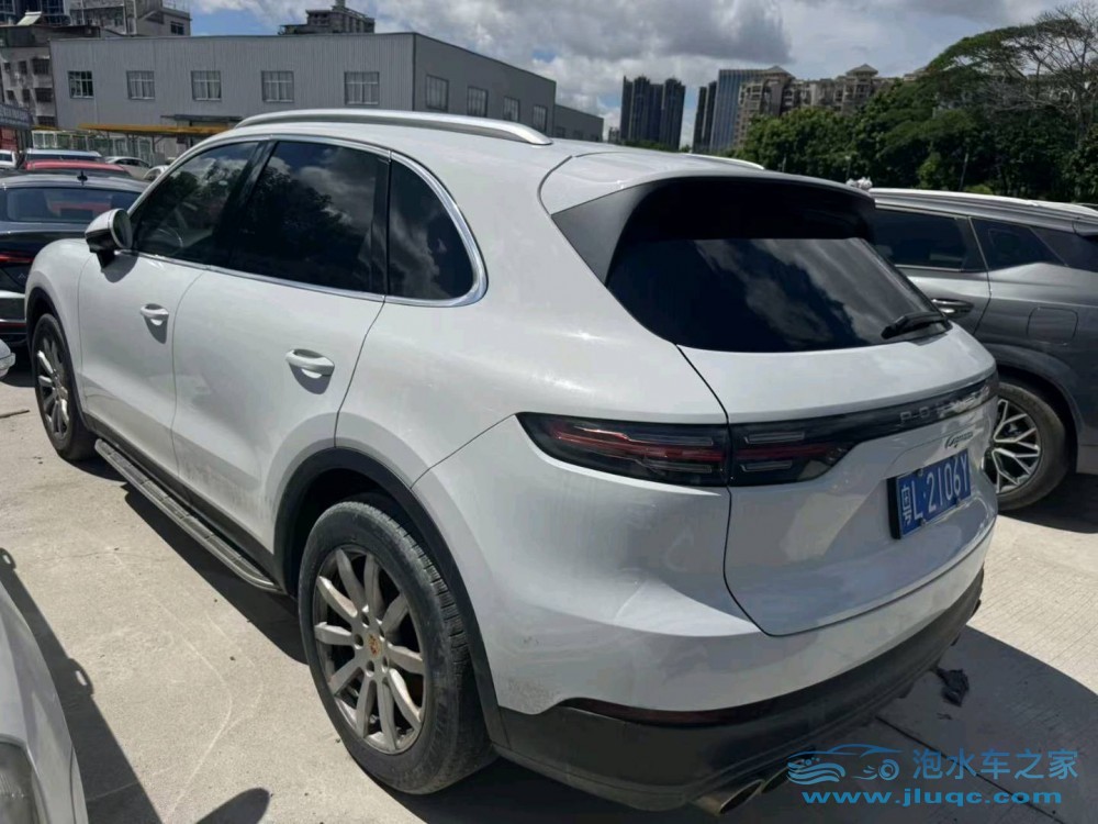 19年保時(shí)捷卡宴