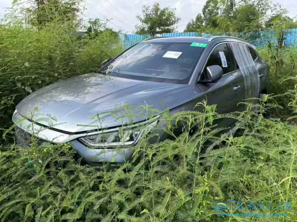22年比亞迪宋泡水車