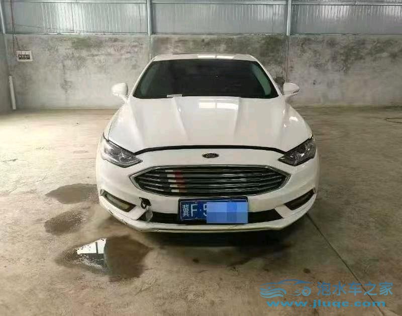 17年福特蒙迪歐泡水車