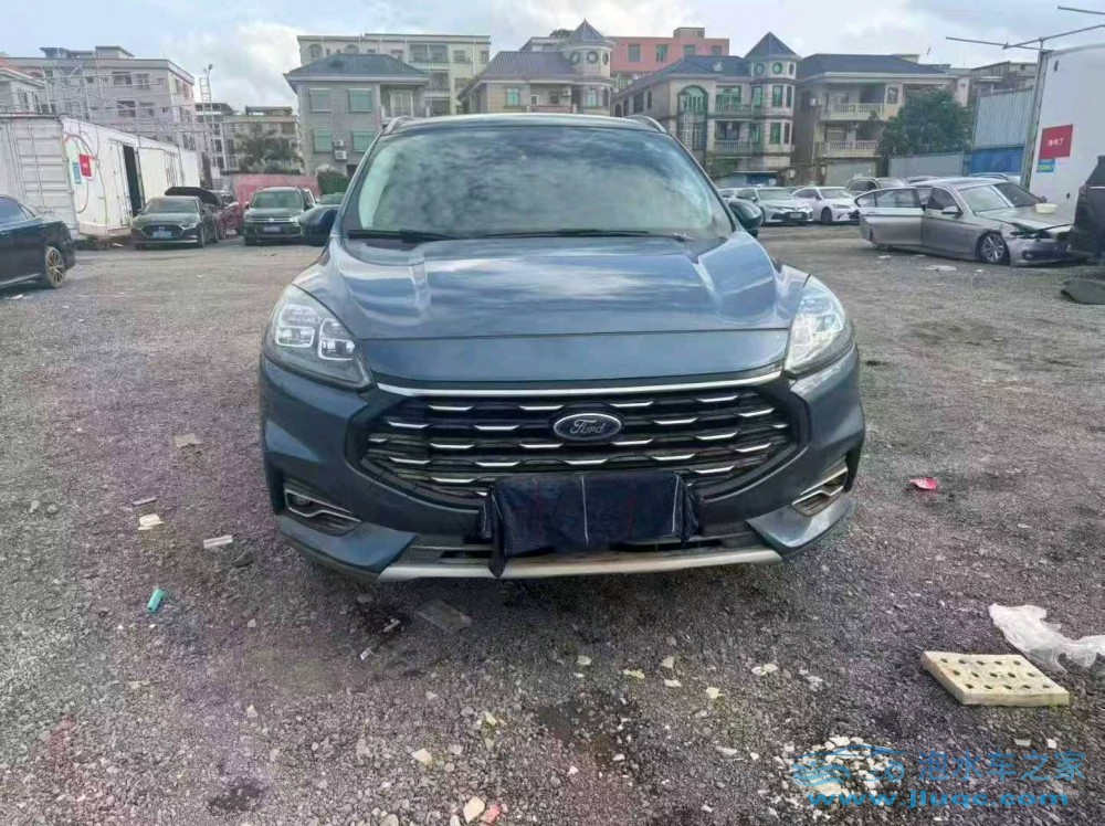 23年福特銳際泡水車