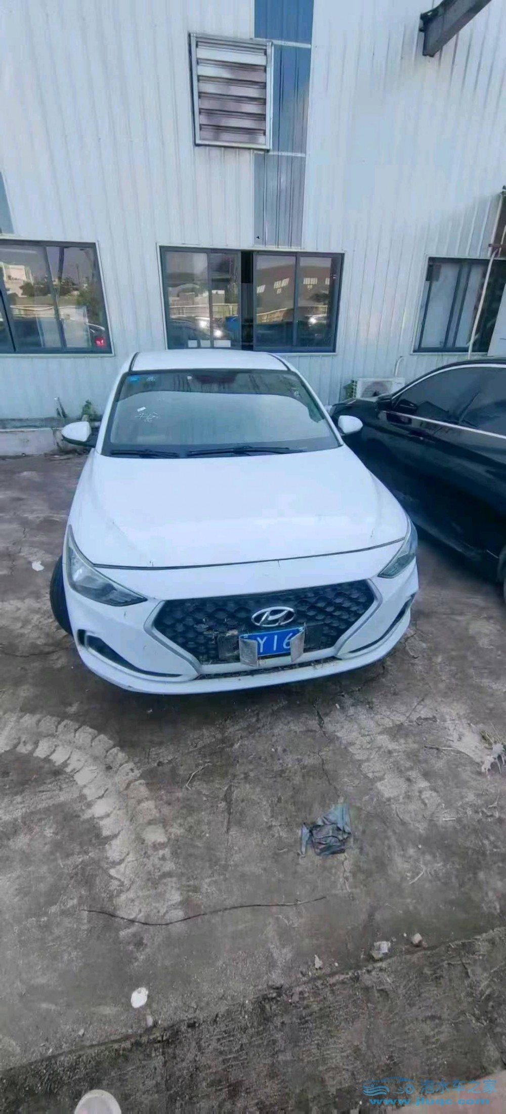 19年現(xiàn)代悅動泡水車
