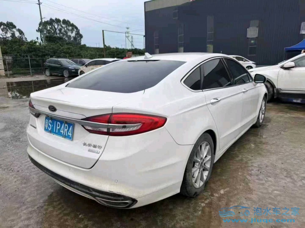 17年福特蒙迪歐