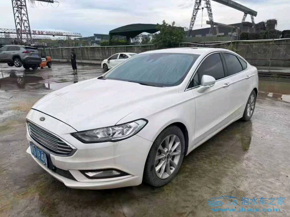 17年福特蒙迪歐