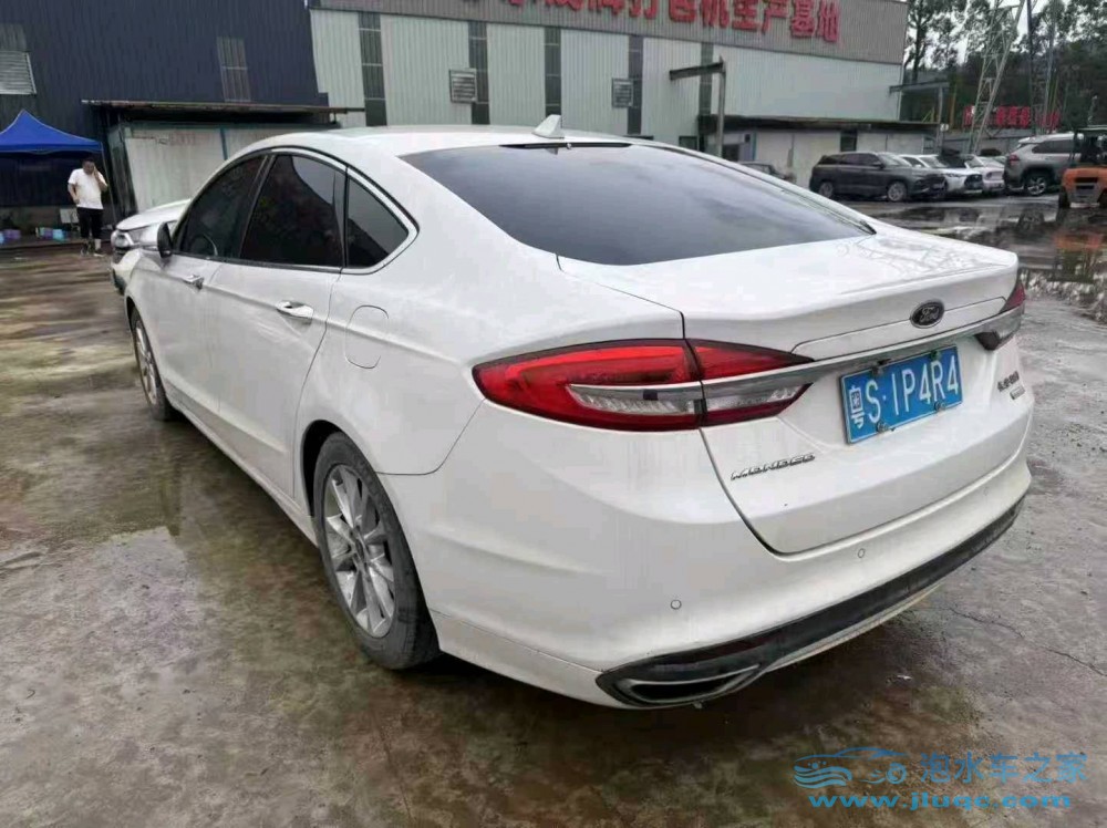 17年福特蒙迪歐