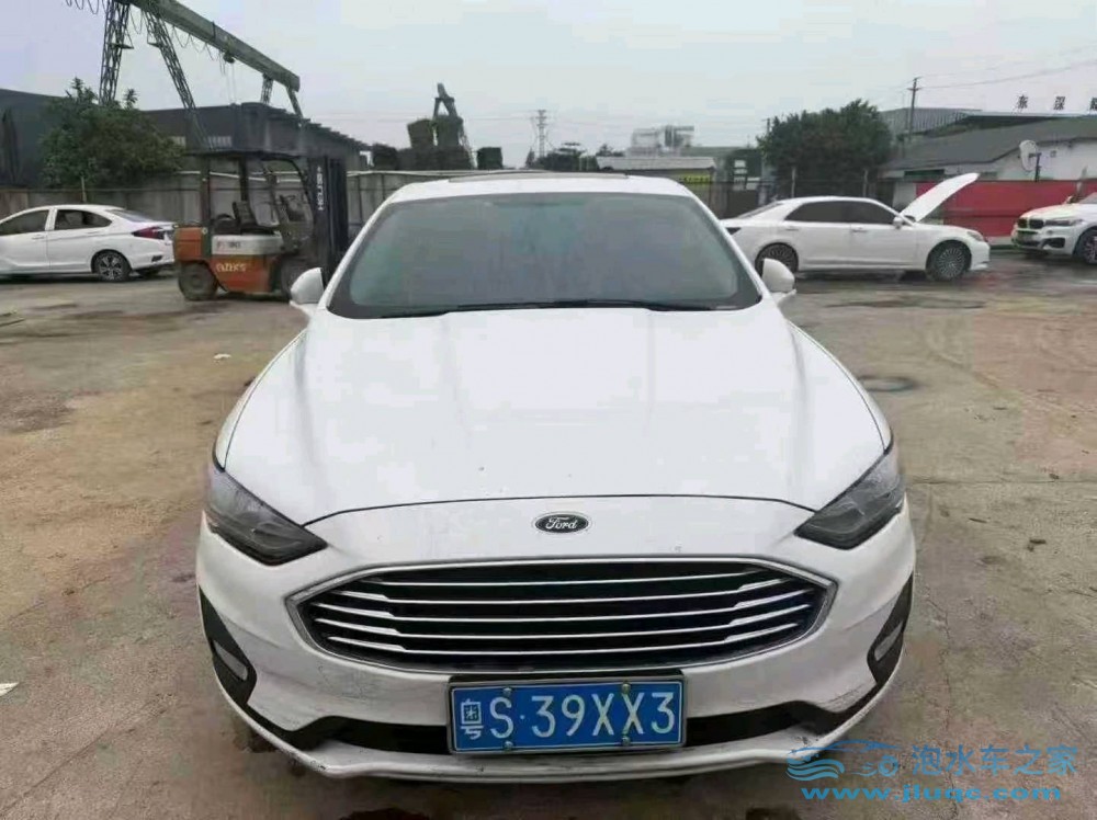 21年福特蒙迪歐泡水車