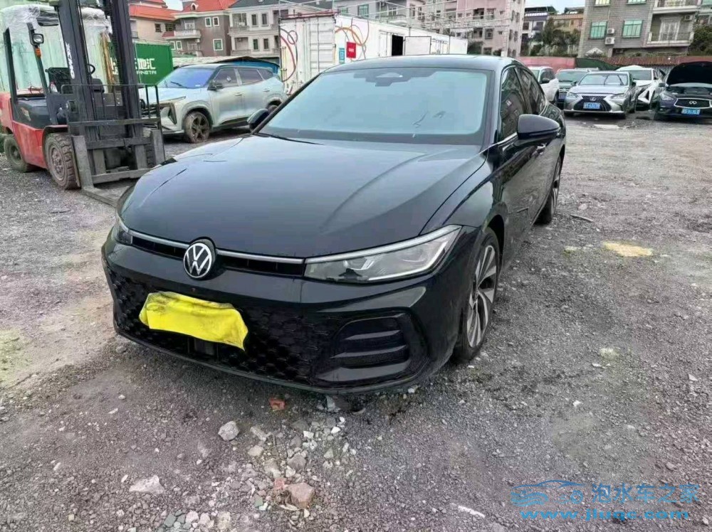 24年大眾帕薩特泡水車