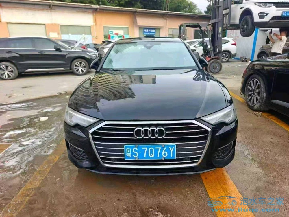 19年奧迪A6L泡水車