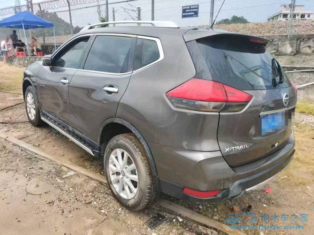 18年日產(chǎn)奇駿