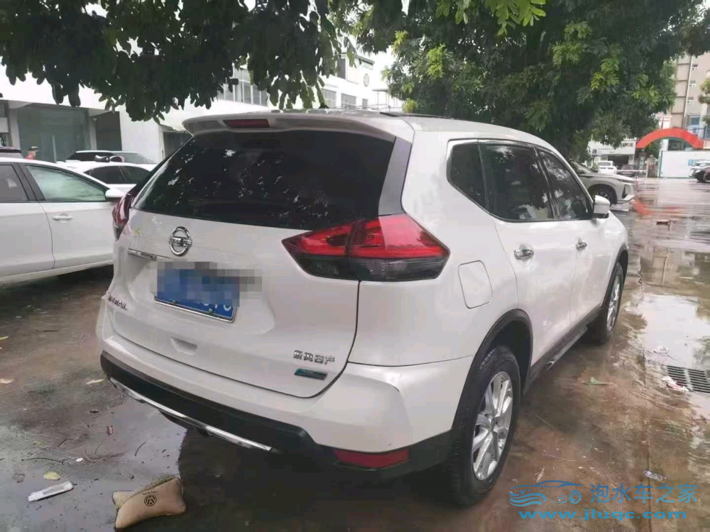 18年日產(chǎn)奇駿