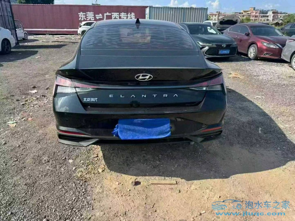 21年現(xiàn)代伊蘭特