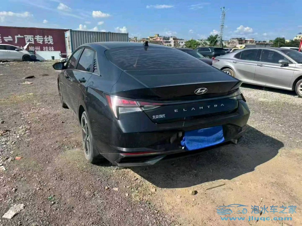 21年現(xiàn)代伊蘭特