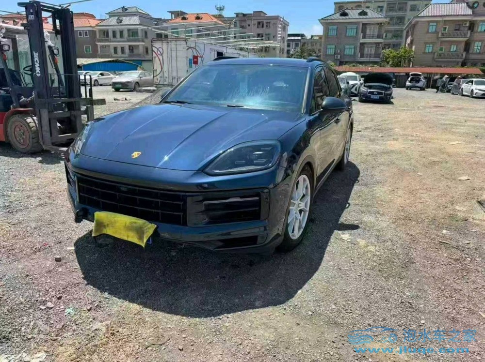 24年保時(shí)捷卡宴