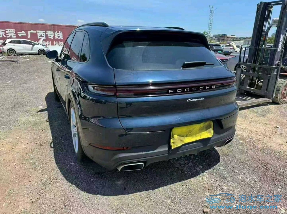 24年保時(shí)捷卡宴