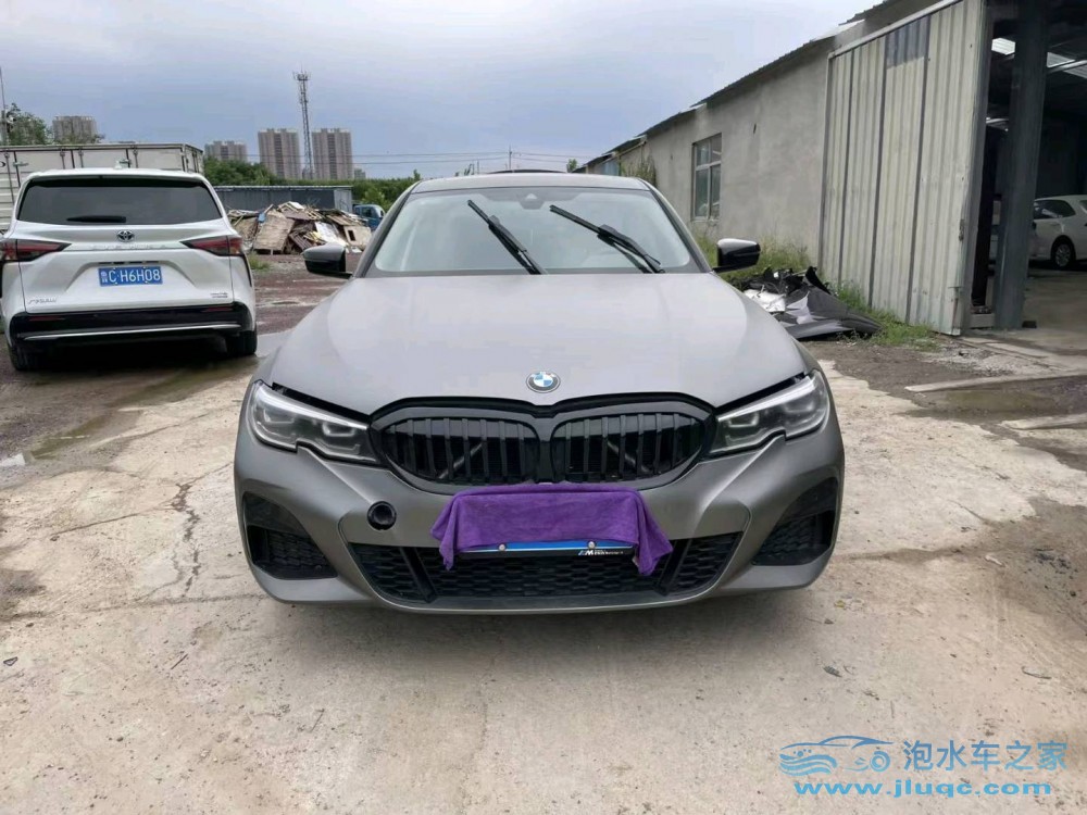 22年寶馬3系泡水車