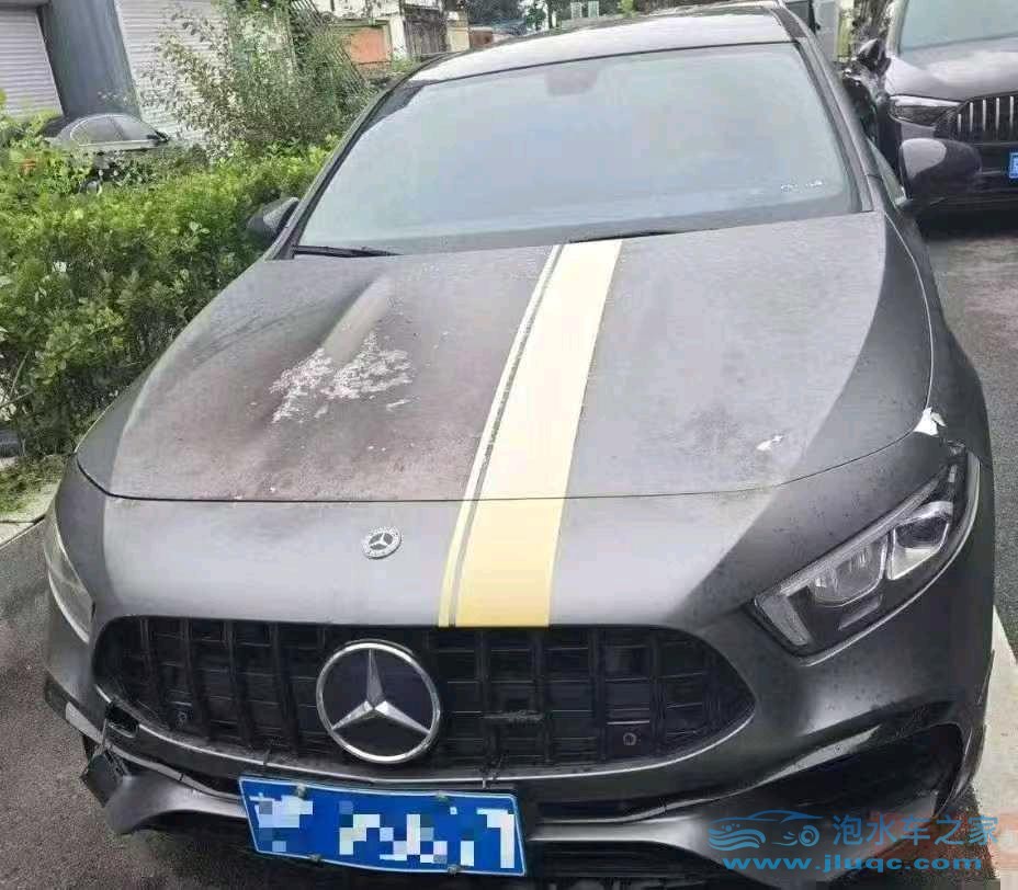 19年奔馳A泡水車