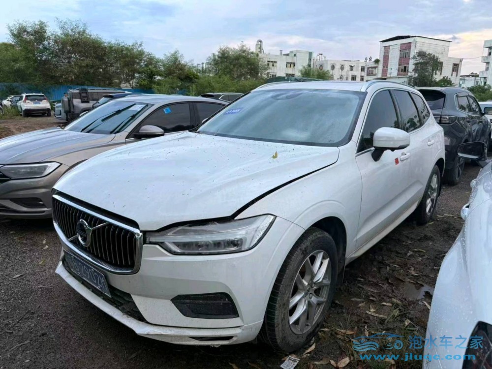 18年沃爾沃XC60泡水車