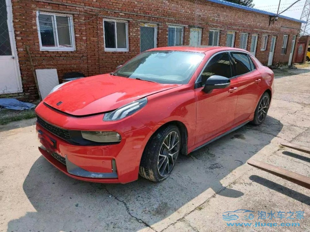 18年領(lǐng)克03泡水車