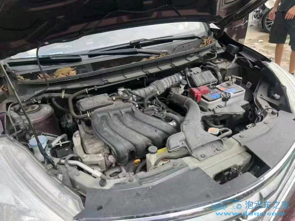 14年日產(chǎn)驪威