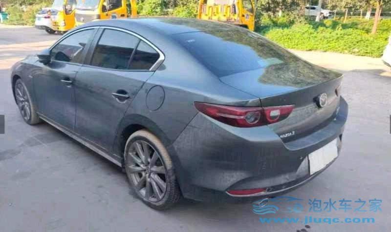 20年馬自達(dá)馬自達(dá)3