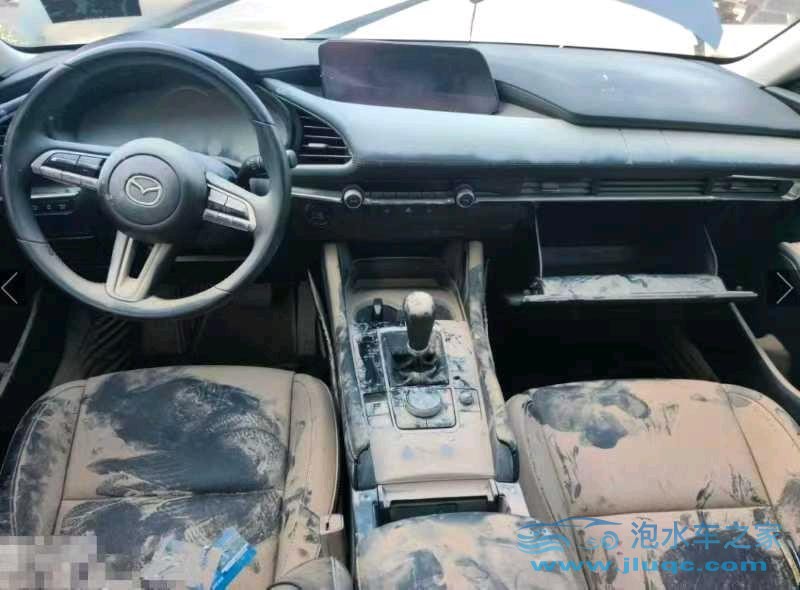 20年馬自達(dá)馬自達(dá)3