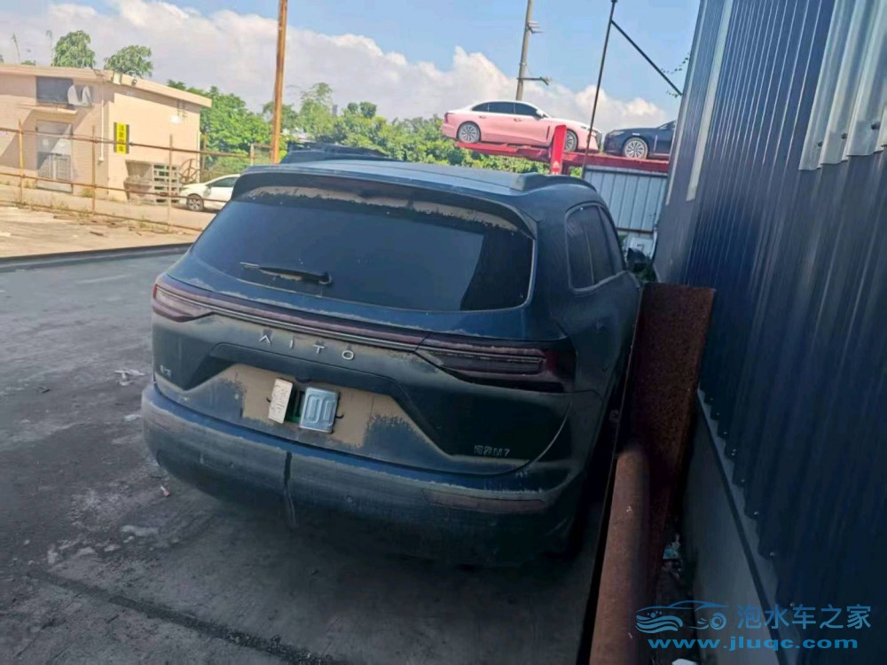 25年華為智選問界