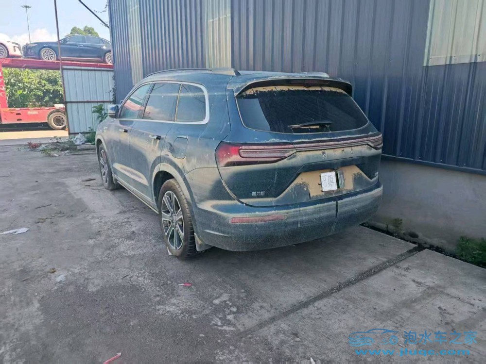 25年華為智選問界