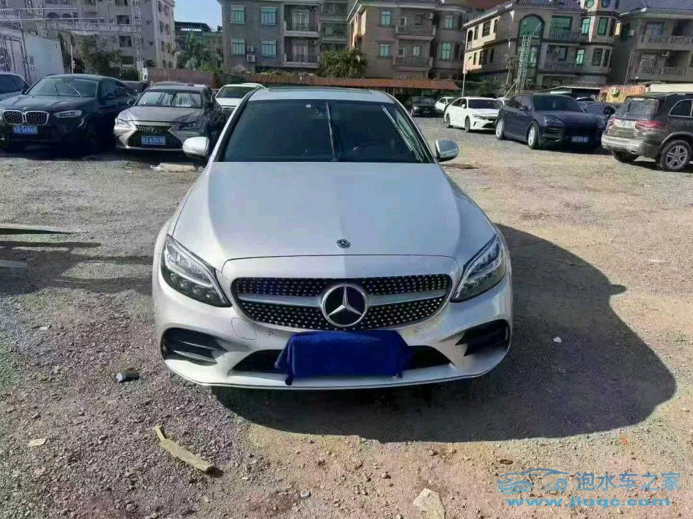 19年奔馳C泡水車