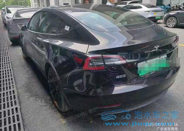 23年特斯拉MODEL 3