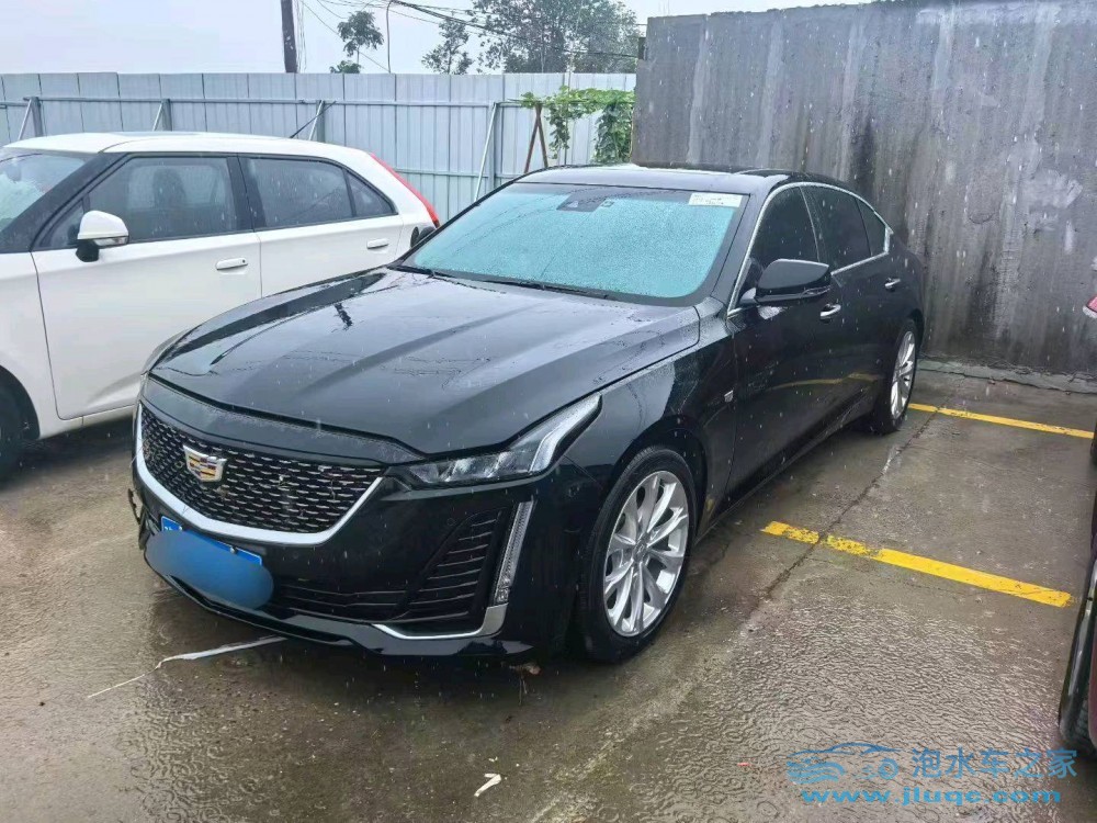 23年凱迪拉克CT5泡水車