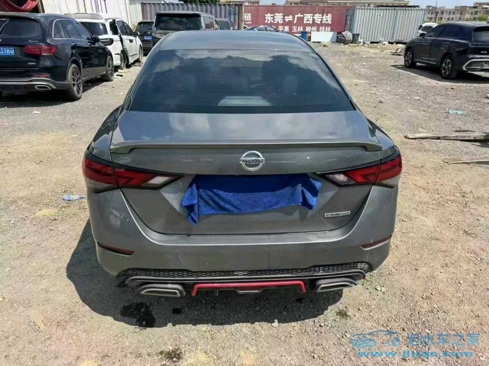 20年日產(chǎn)軒逸