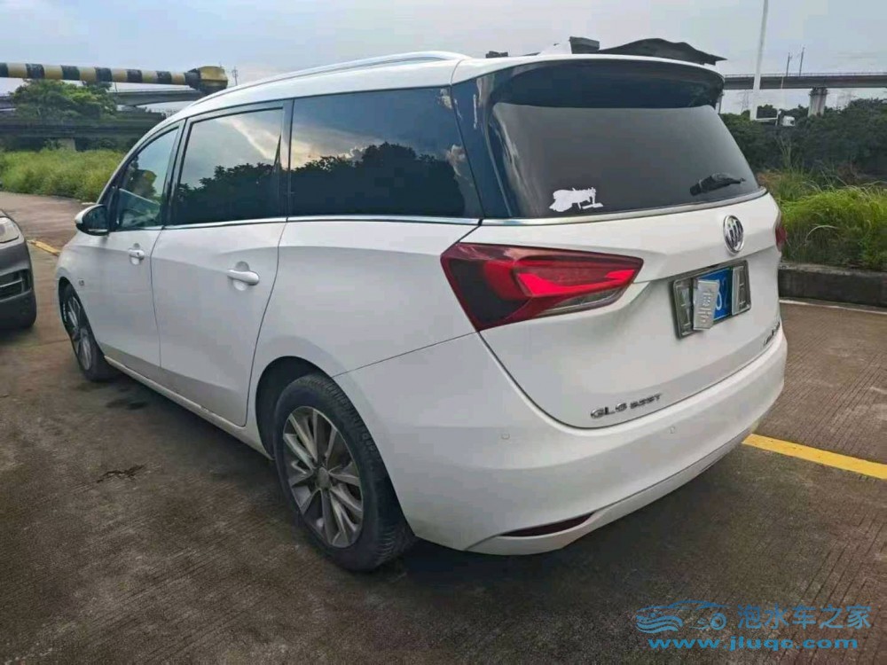 21年別克別克GL6