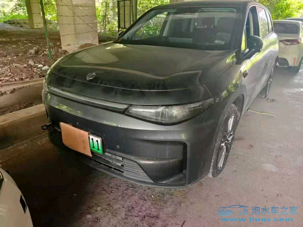 25年零跑汽車C10