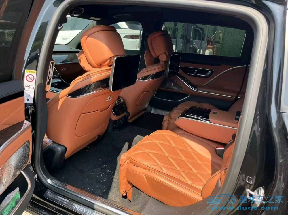 22年奔馳邁巴赫S級