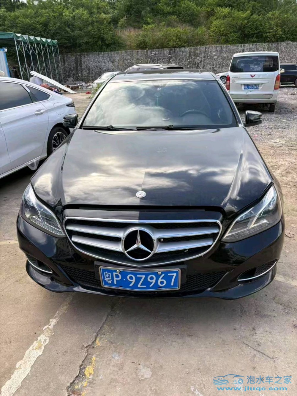 14年奔馳E泡水車